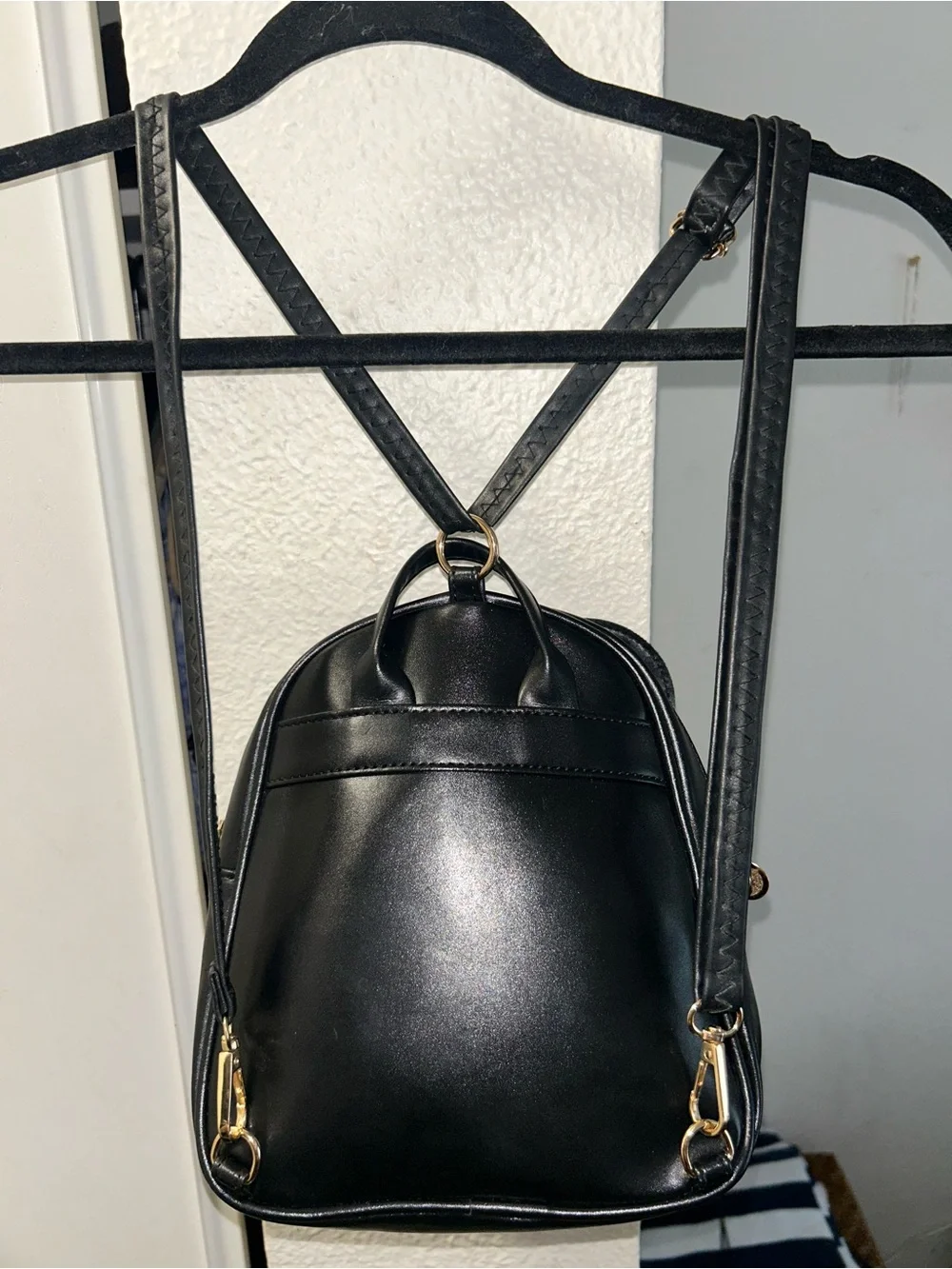 N/A cute black